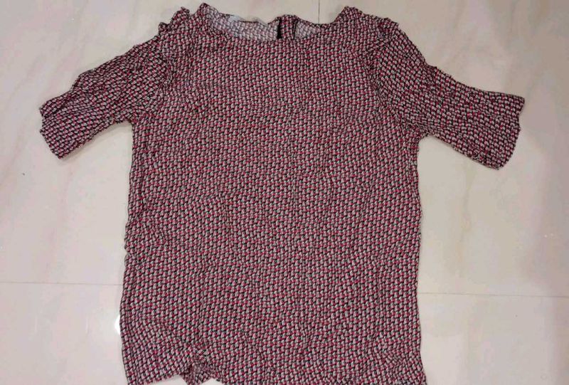 Chic Geometric Print Top