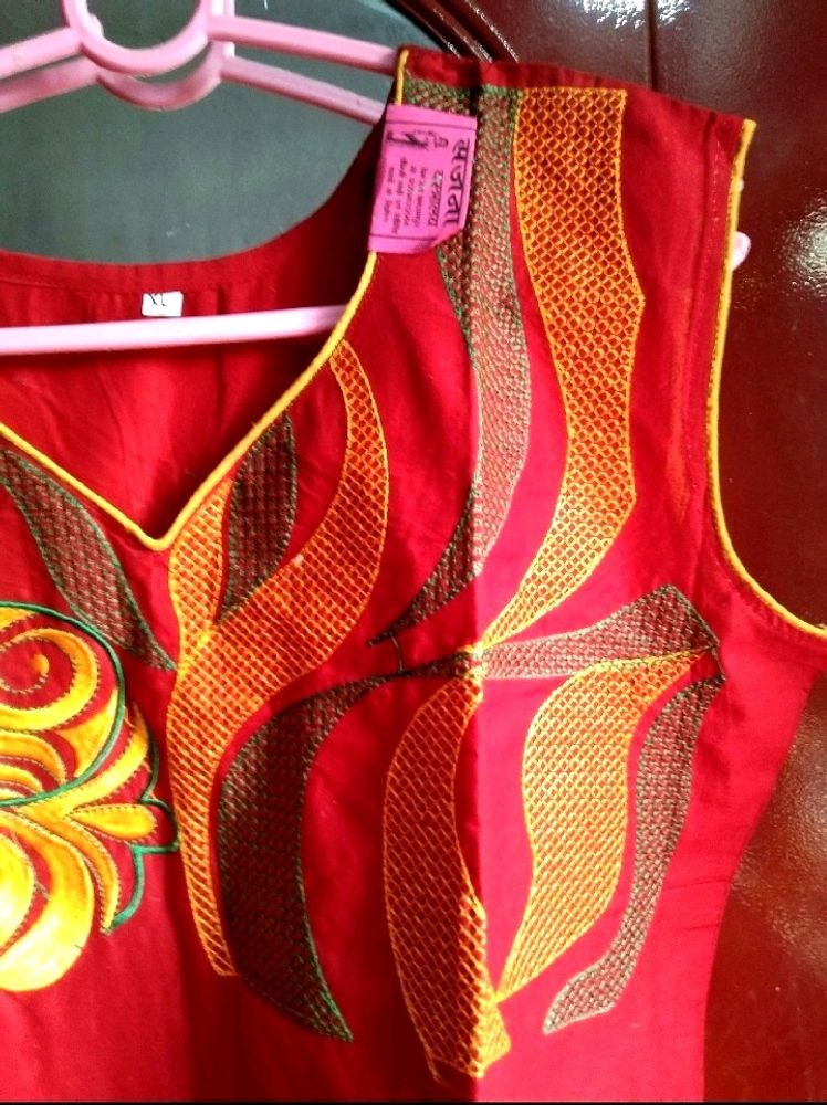 price drop new sleeveless kurti