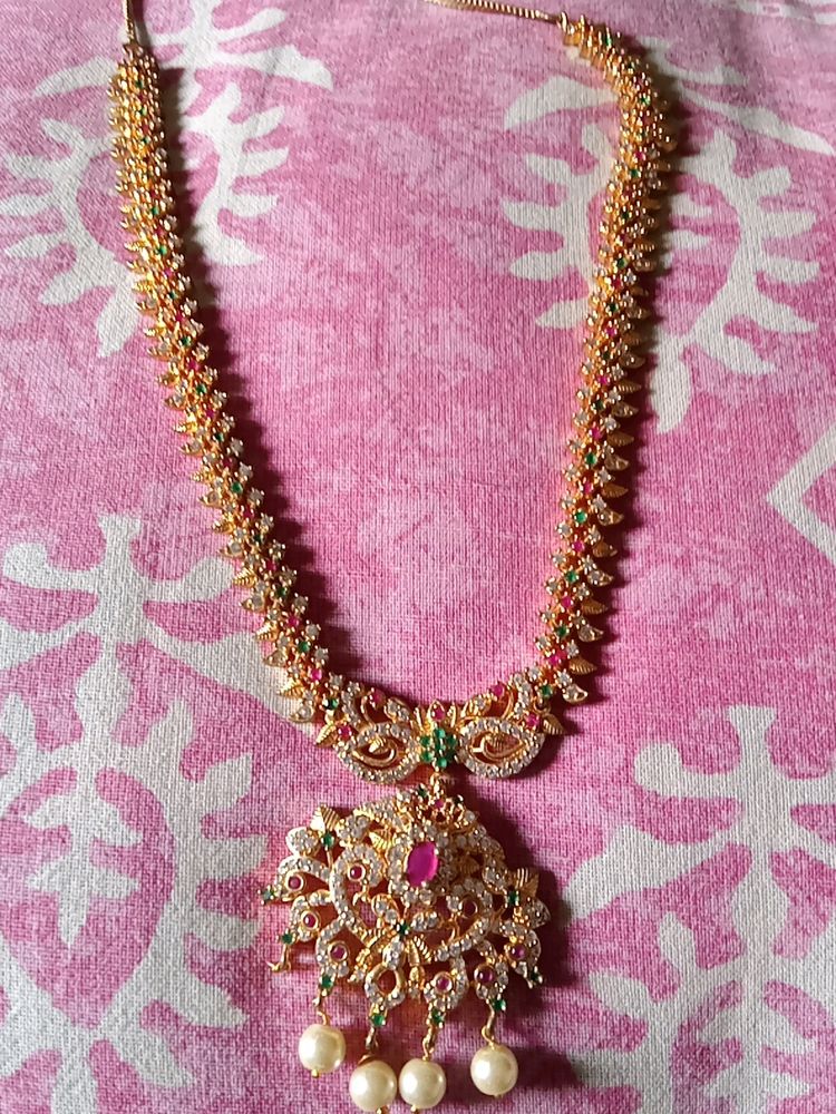 Cz Short Necklace One Mutam Is Not There Please Check It