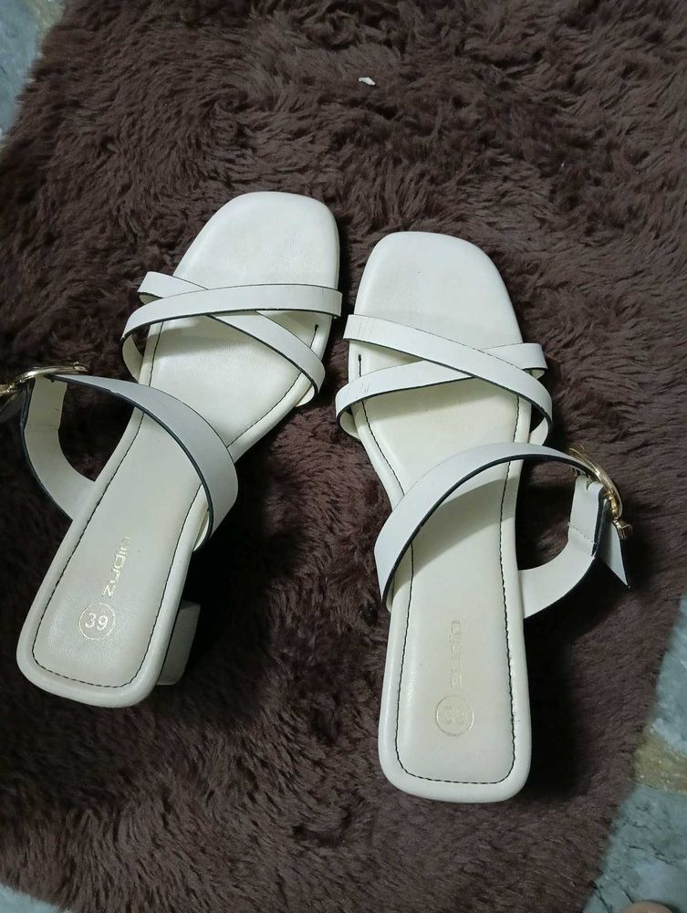Stylish White Strap Sandals