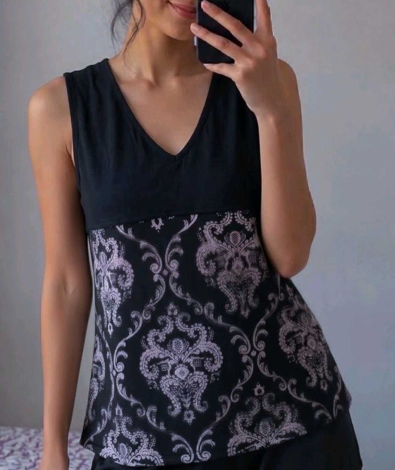 Stylish Black Printed Sleeveless Top