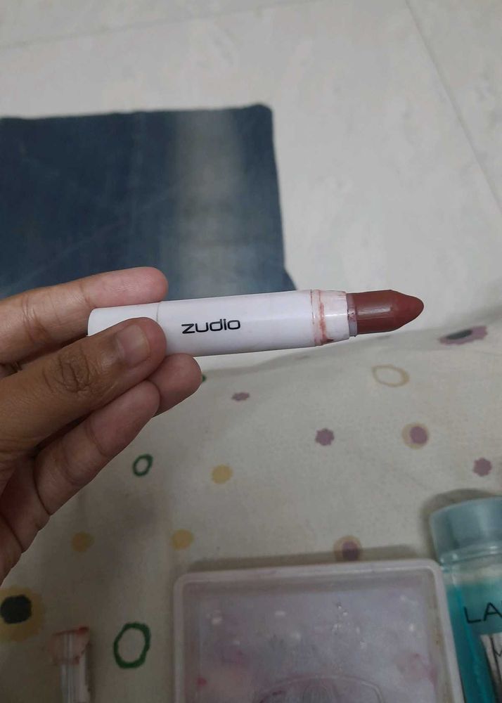 Zudio Brownish Red Lipstick