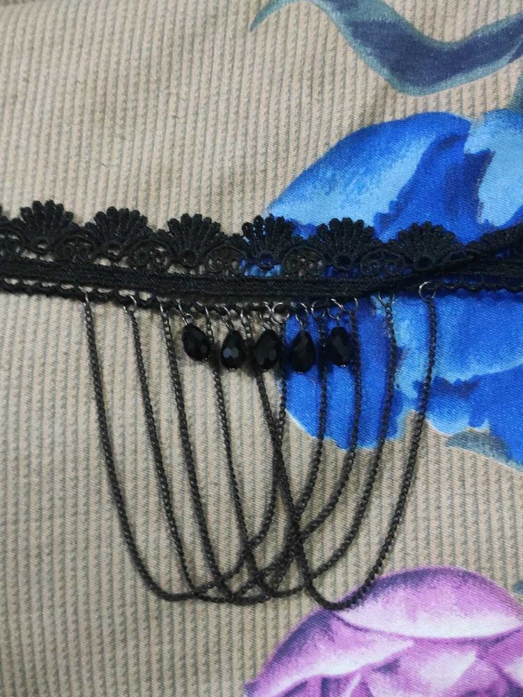 Elegant Black Chokers