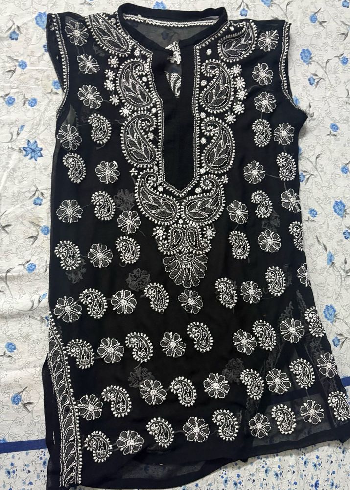 Elegant Black Chikankari Kurta