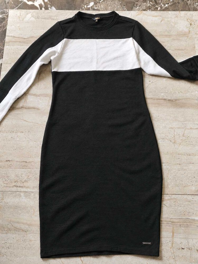 Casual Black &amp; White Midi Dress