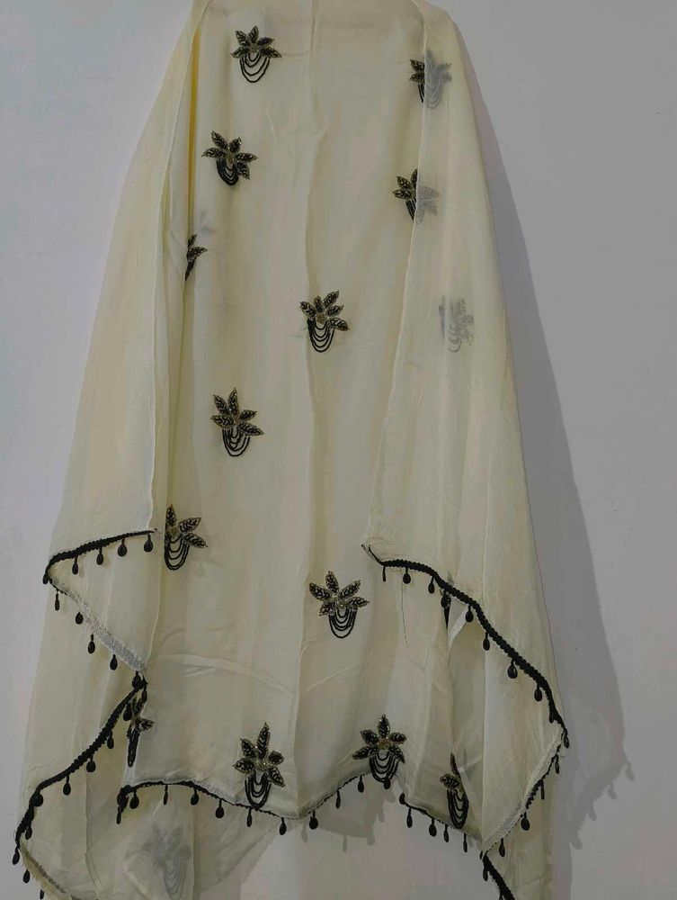 Cream Dupatta with Black Embroidery