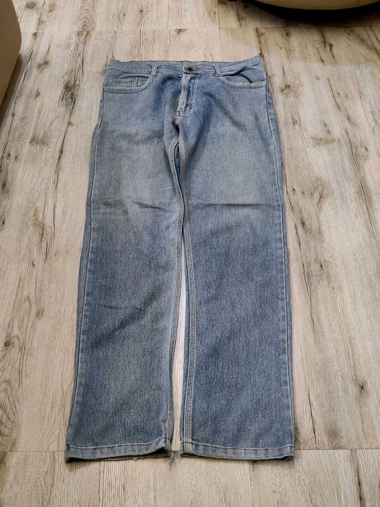 Ma5672 Pover jeans waist 32 inches