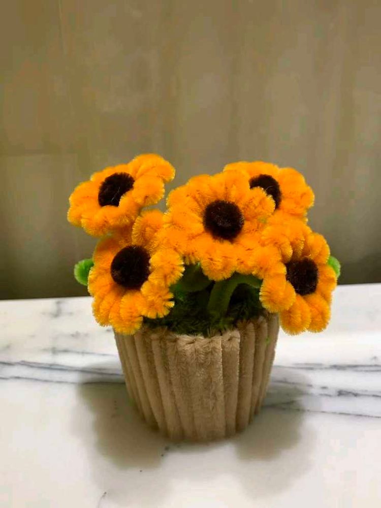 Artificial Sunflower Pot