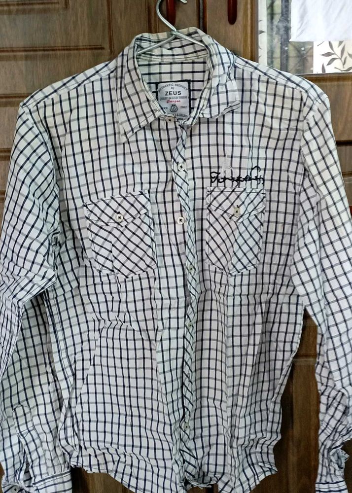 Zeus Checked Casual Shirt Very good condition