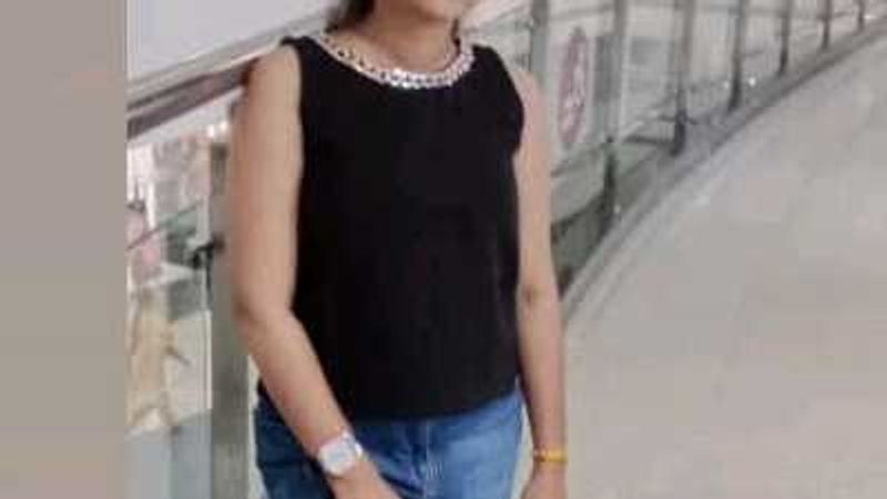 Chic Black Sleeveless Top