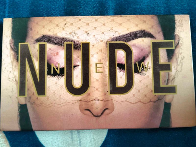 Nude Eyeshadow Palette