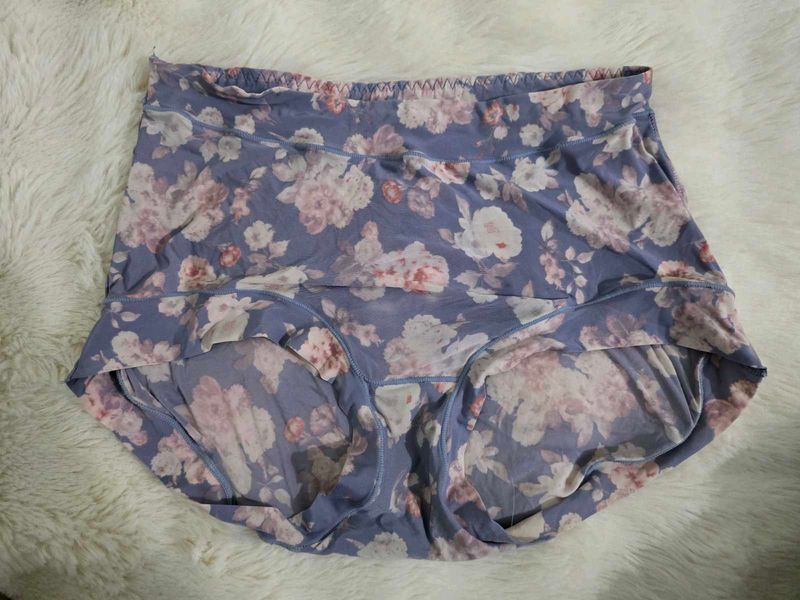 Zudio Bra &amp; Floral Print High-Waisted Briefs