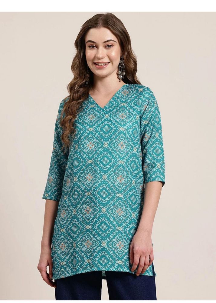 Teal Geometric Print V-Neck Kurta