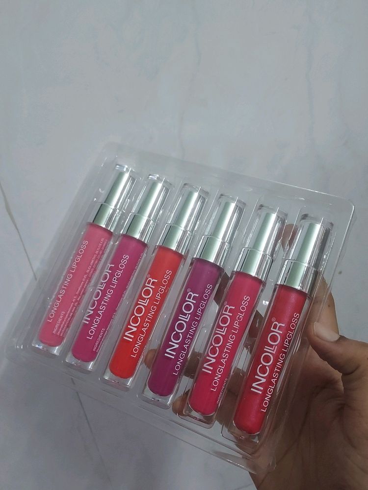 80 Rs Me 6 Lipstick