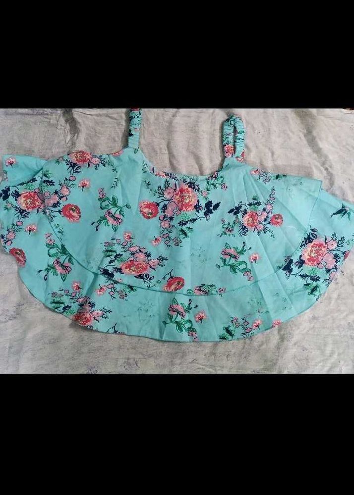 Cute Floral Cold Shoulder Top