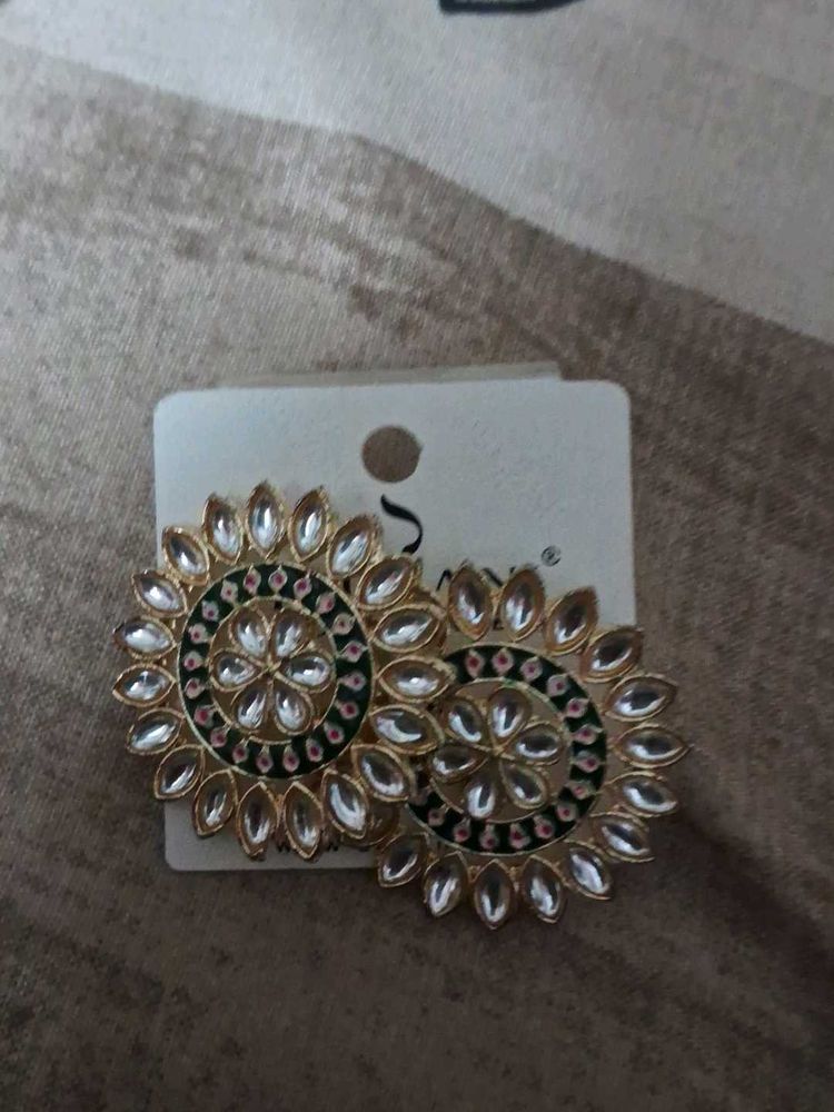 Elegant Kundan Stud Earrings
