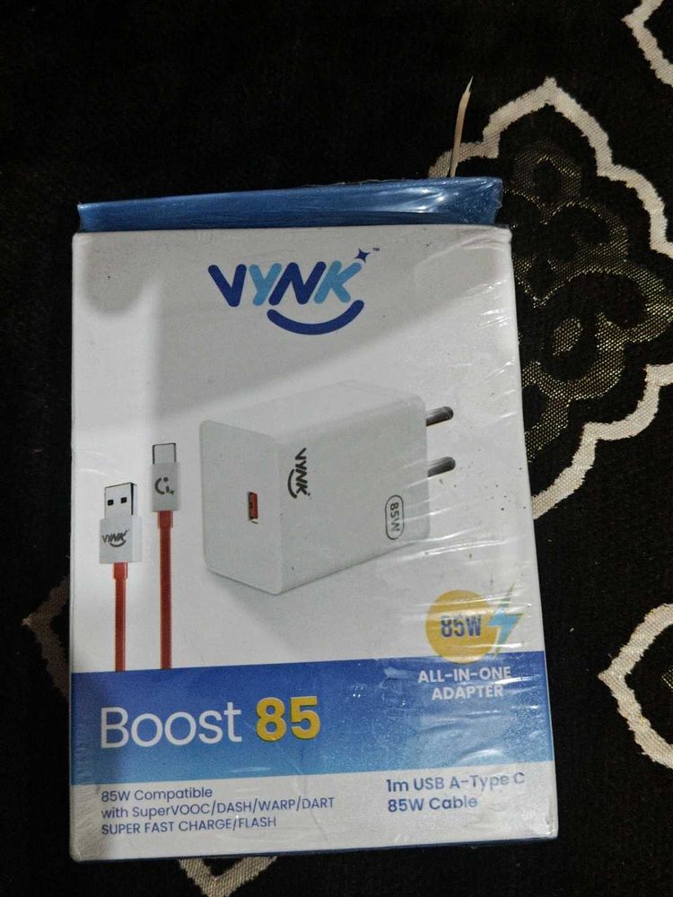 VYNK Boost 85W Fast Charger