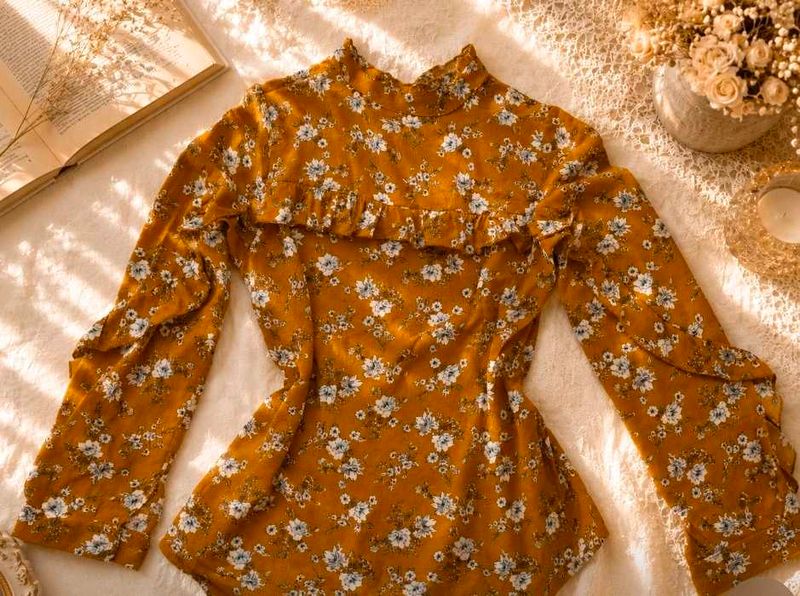 Cute Floral Ruffled top