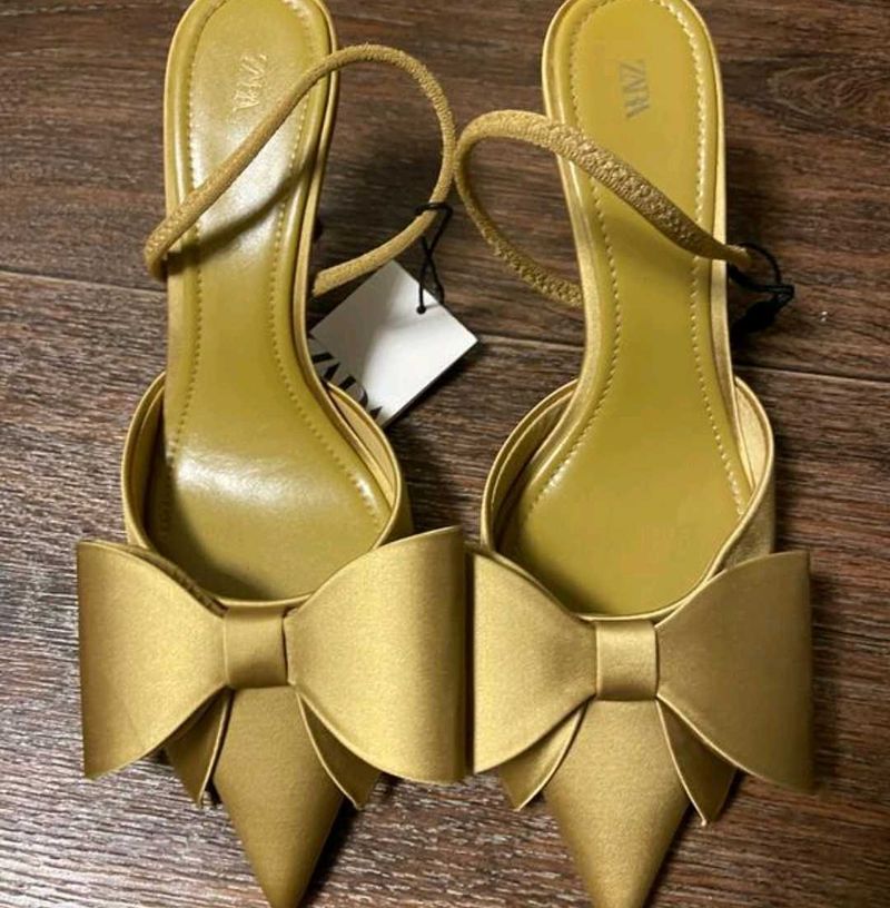 Zara Elegant Bow Detail Heels