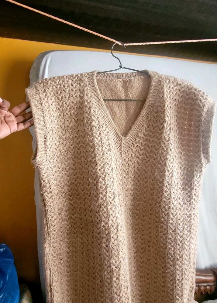 V-Neck Sleeveless Knit Sweater Vest