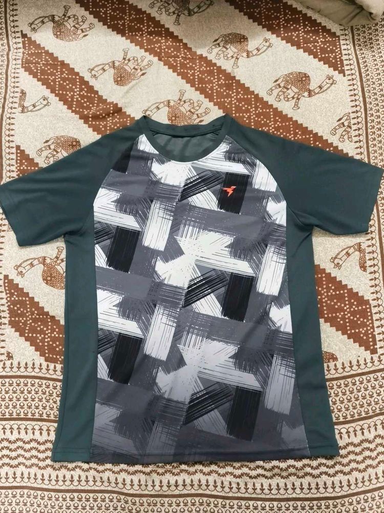 Graphic Print T-Shirt