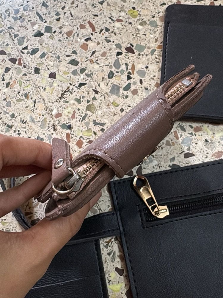 Unique Zipper Detail Wallet