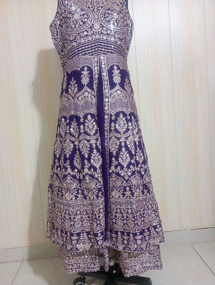 Elegant Embellished gawon