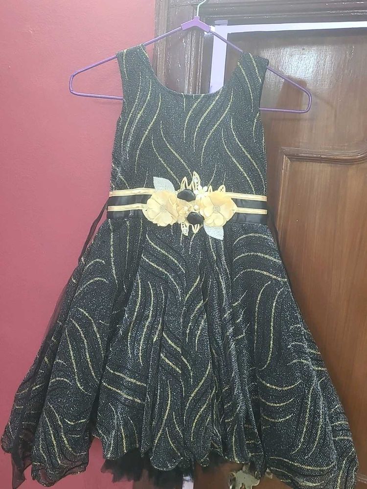 Sparkly Black &amp; Gold Party Dress