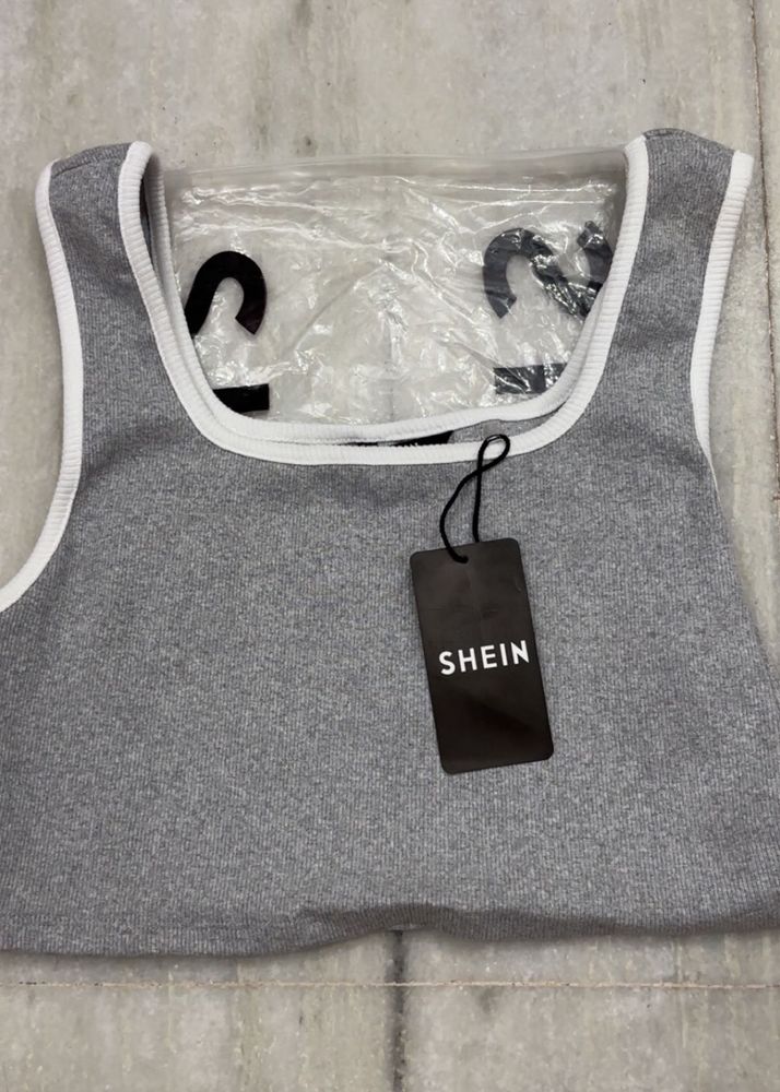 SHEIN Grey Ribbed Crop Tank Top
