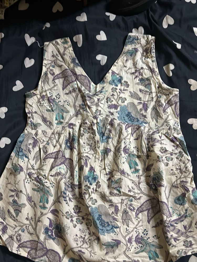 Boho Floral Print V-Neck Sleeveless Top