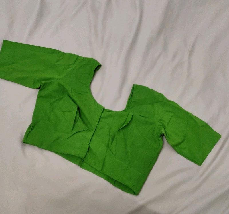 Light Green Blouse With Short Sleeves For Women 💚