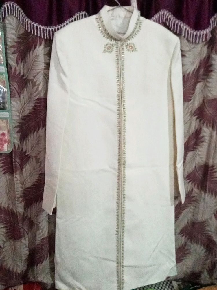 Mens Cream Sherwani 40 Size with pagdi and pant
