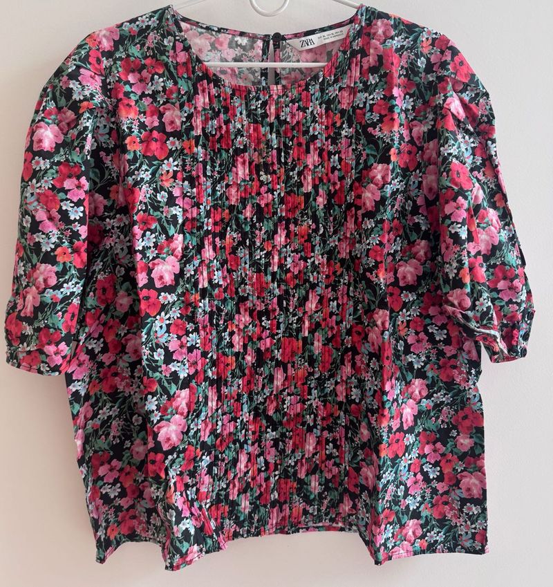 Zara - Floral Smocked Blouse