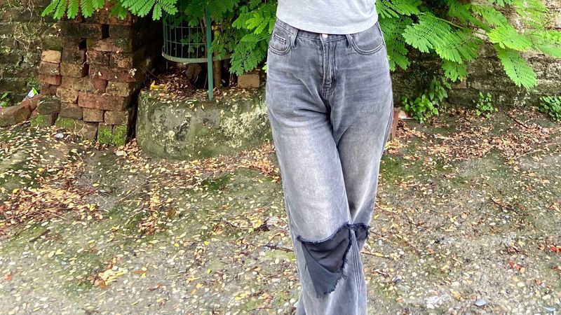 jeans