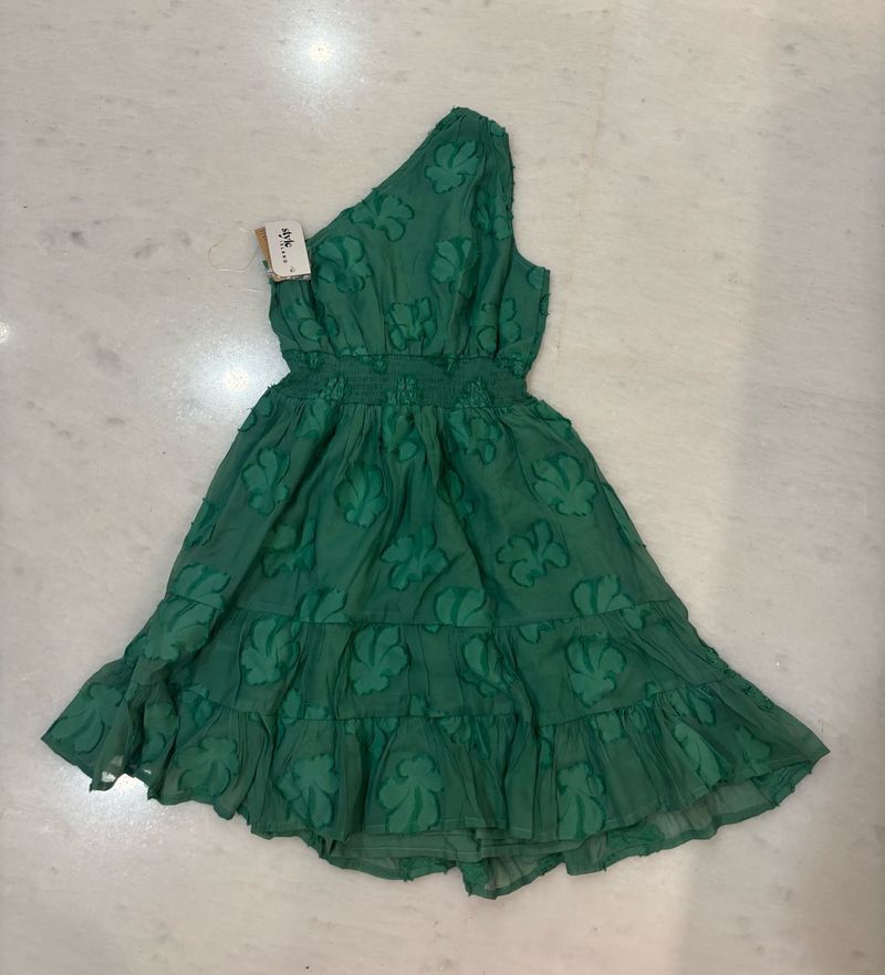 GREEN DRESS ❤️❤️