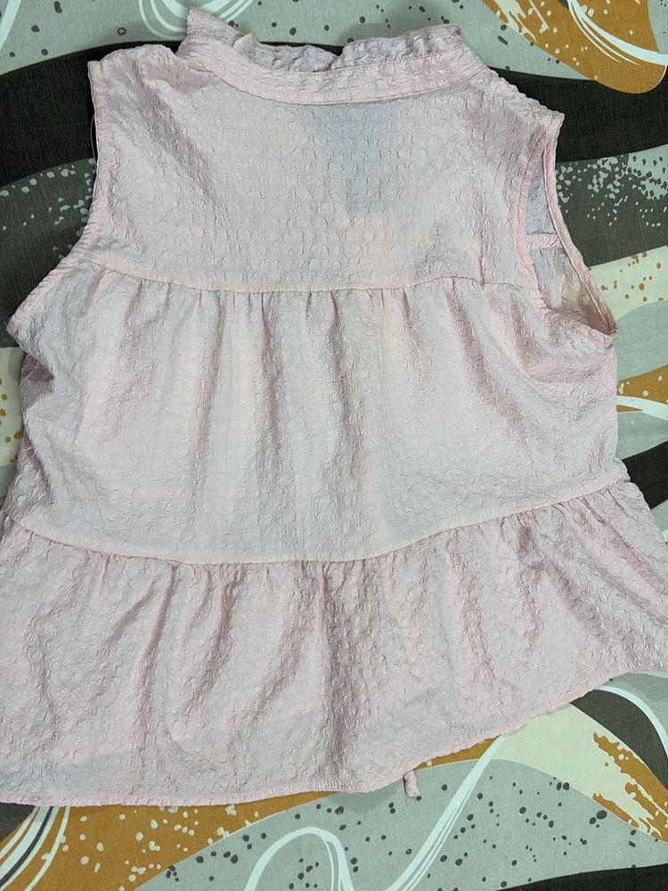 Pink Sleeveless top