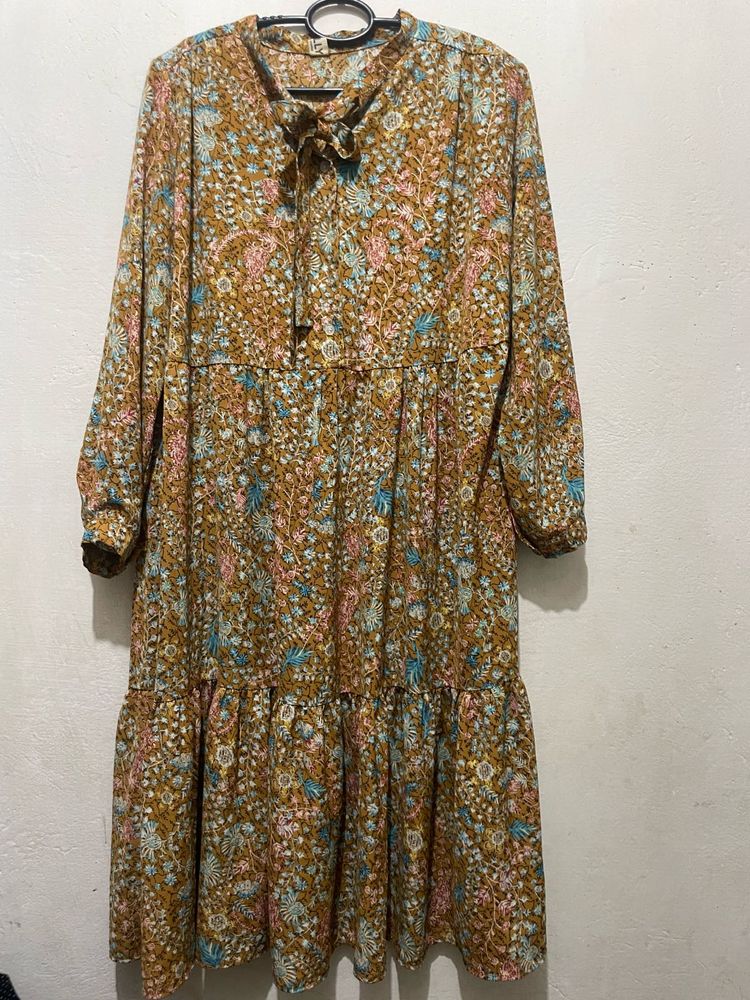 Korean Floral Print Tiered Dress
