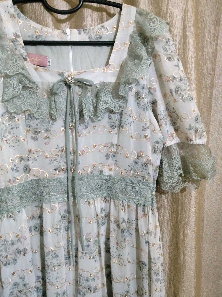 Vintage Floral Lace Gown