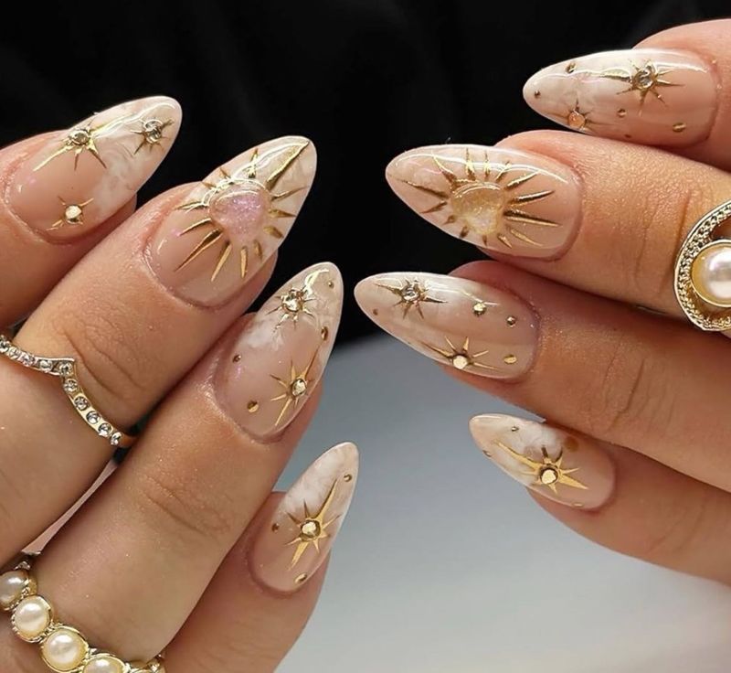 Sparkling Press-On Nails