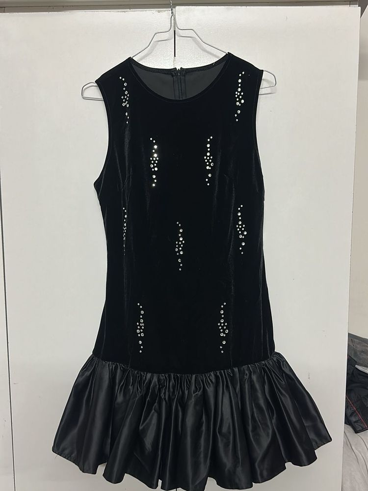 Sparkling Black Velvet Dress