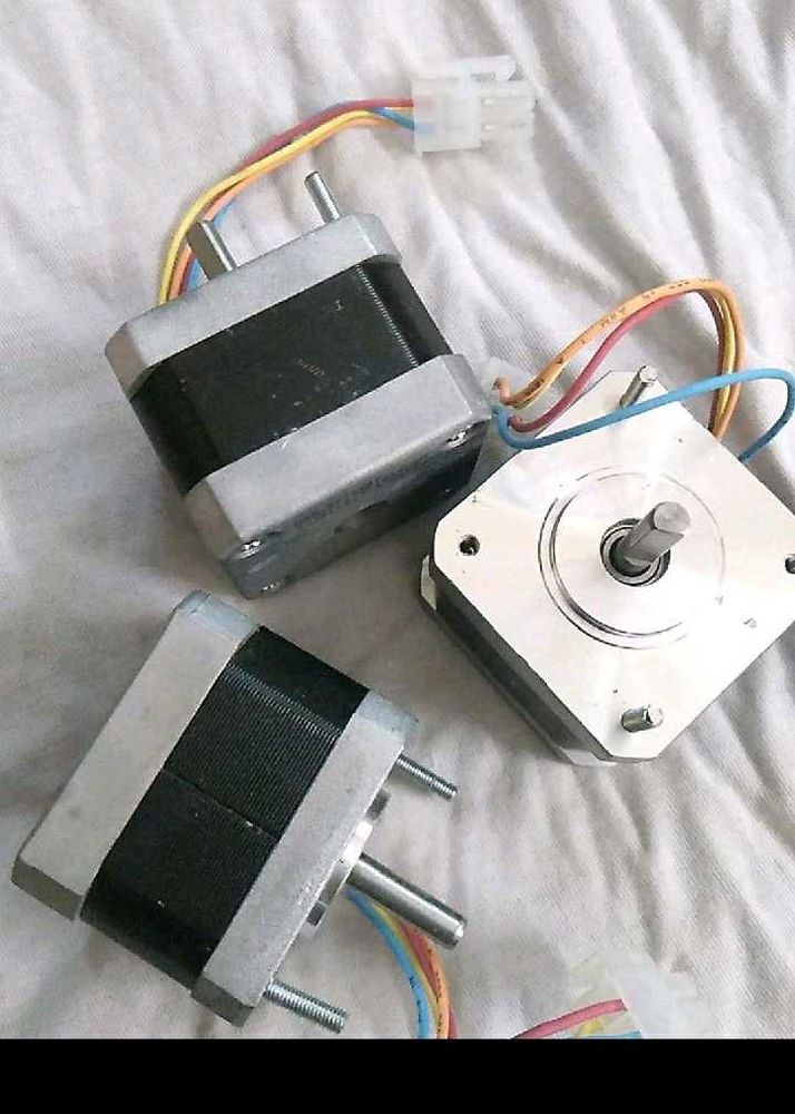 24 v Stepper Motors - Lot of 3