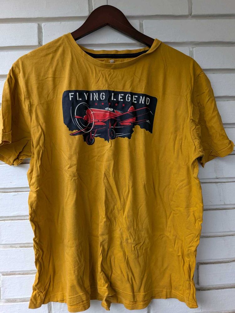 Yellow "Flying Legend" Graphic T-Shirt