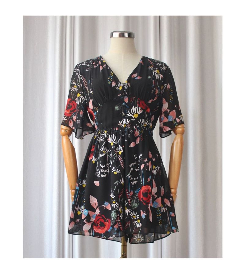 Floral Print V-Neck Romper