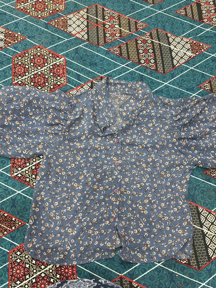 Blue Floral Print Button-Up Top