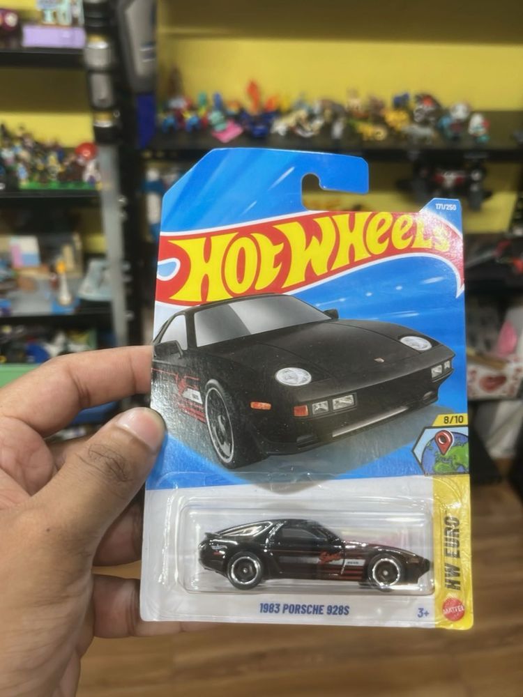 Hot Wheels 1983 Porsche 928S