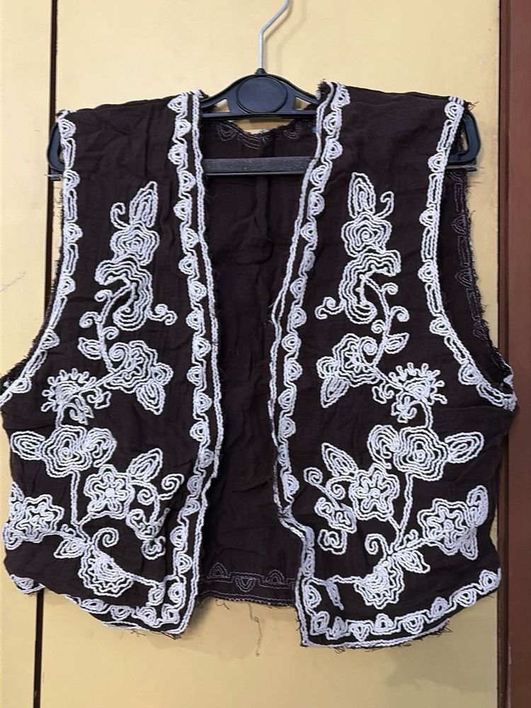 Embroidered Ethnic Vest