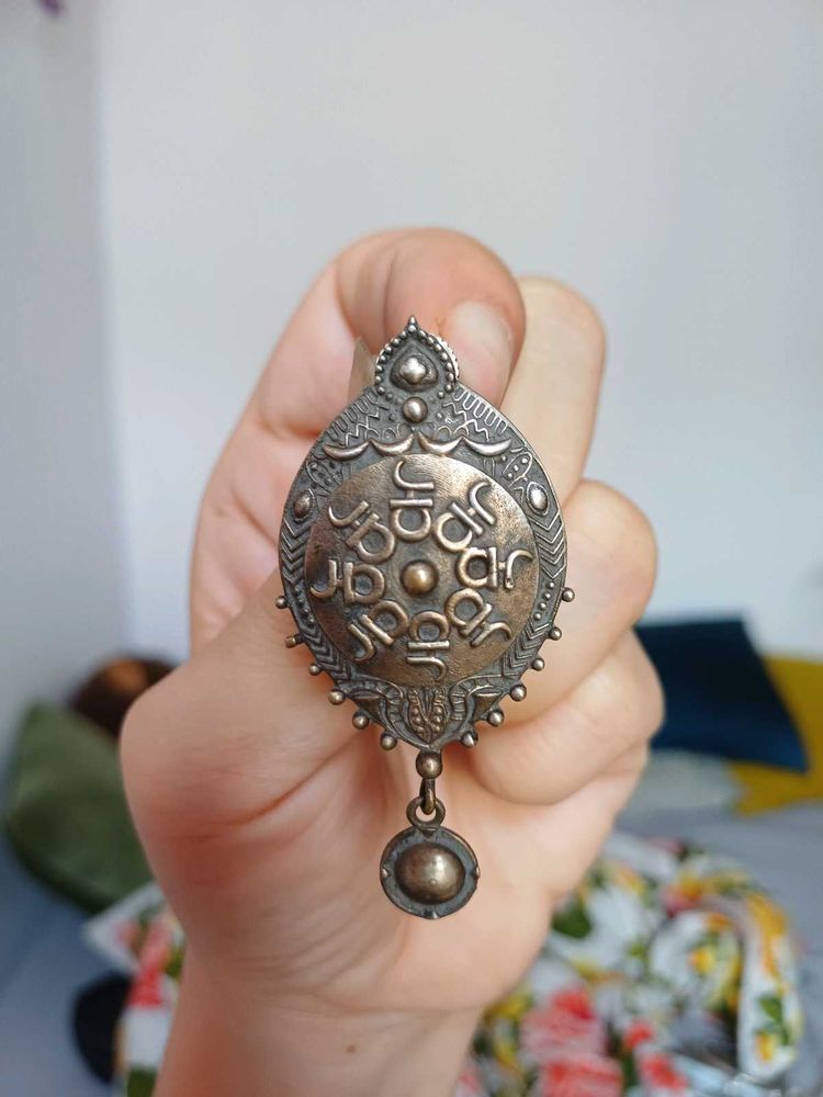 Brass  silverlookalike earring