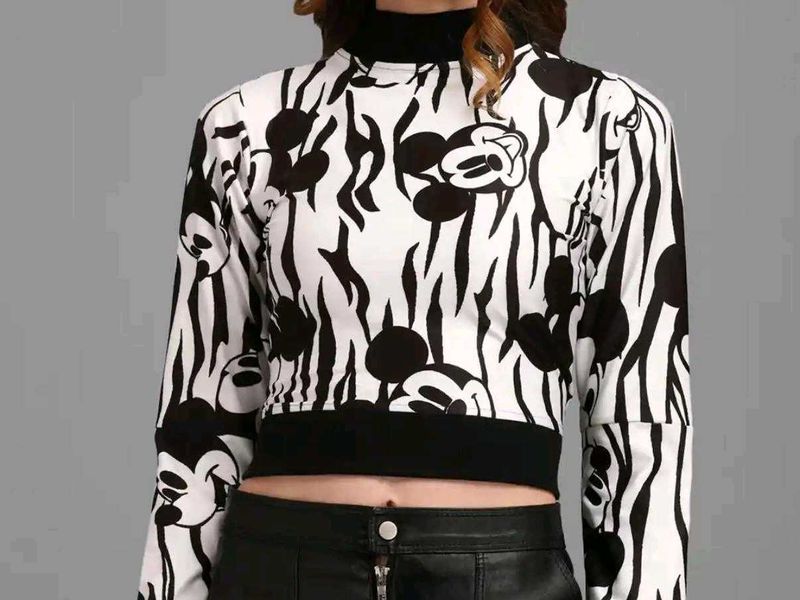 Mickey Mouse Print crop Top