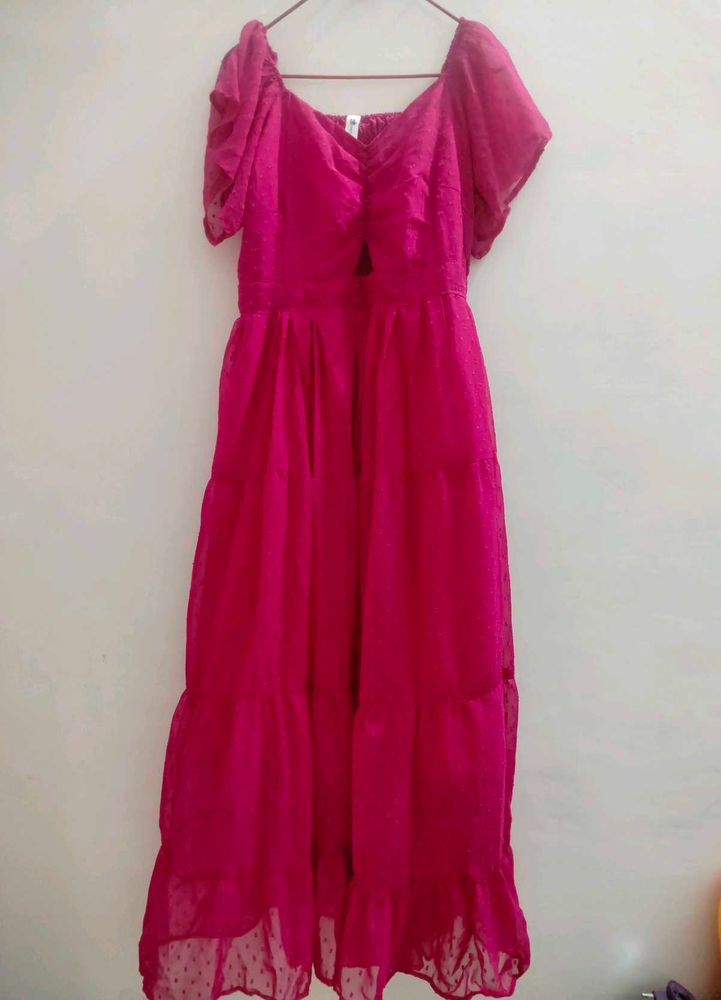 Chic Pink Tiered Maxi Dress