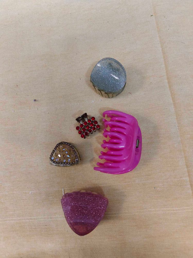 Bundle of 4 Sparkling Hair Accessories